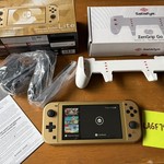 Mint Nintendo Switch Lite - Gold, Hyrule Edition