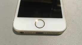 Good
													Apple iPhone SE 1st Gen 2016 - Unlocked, Gold, 64 GB, A1723, photo 4 of 13