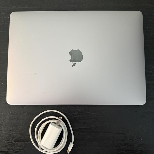 MacBook Air 2020 - 13 inch - 256 GB, Silver, 8 GB, Apple M1