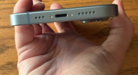 Mint
													Apple iPhone 14 - Unlocked, Blue, 256 GB, A2649, photo 4 of 8