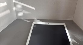 Good
													Apple iPad 7th Gen - Unlocked, Silver, 128 GB, A2200, photo 2 of 5