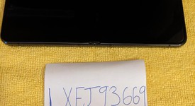 Good
													Samsung Galaxy Z Flip4 5G - Unlocked, Graphite, 256 GB, 8 GB, SM-F721U1, photo 2 of 10