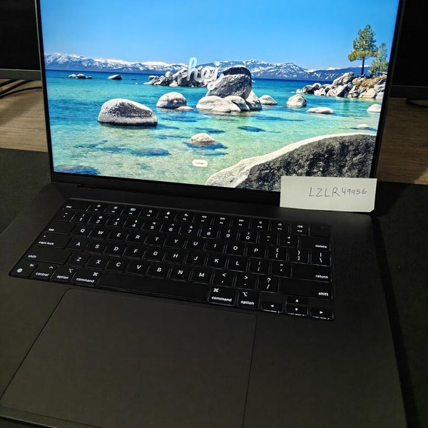 MacBook Pro 2024 - 16 inch - 1 TB, Space Black, 24 GB, Apple M4 Pro 14-core