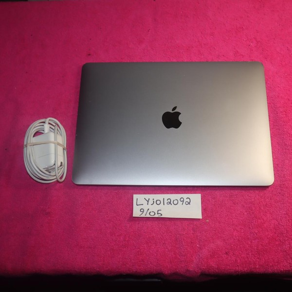 MacBook Air 2020 - 13 inch - 256 GB, Silver, 8 GB, Intel Core i3