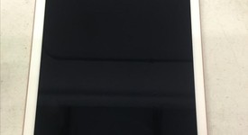 Good
													Apple iPad Pro 9.7" - Wi-Fi, Rose Gold, 32 GB, A1673, photo 2 of 7