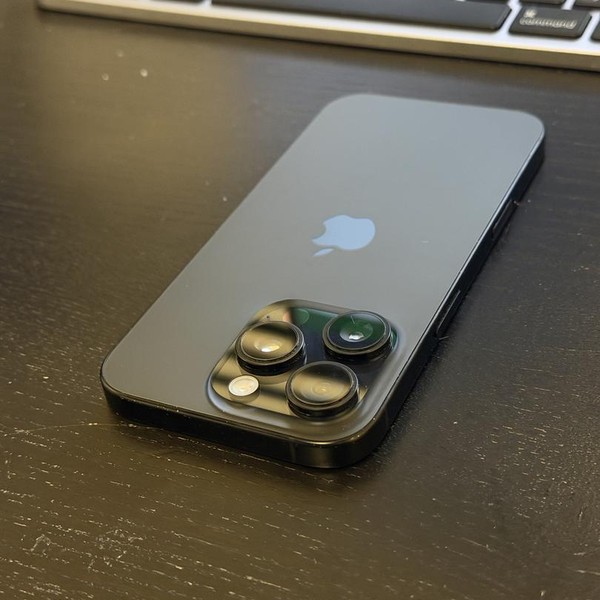 Apple iPhone 16 Pro - Unlocked, 256 GB, Black, A3083