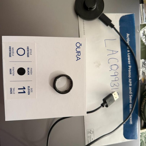 Oura Ring Gen 3 - Black, Size 11, Heritage