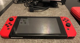 Good
													Nintendo Switch - Red, 32 GB, photo 2 of 7