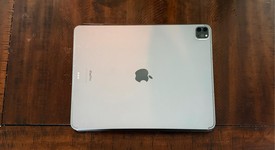 Mint
													Apple iPad Pro 12.9" 6th Gen 2022 - Unlocked, Gray, 256 GB, photo 1 of 7