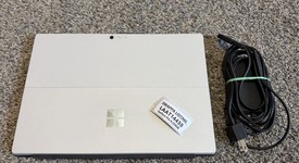 Good
													Microsoft Surface Pro 6 - Wi-Fi, Silver, 256 GB, 8 GB, photo 5 of 6