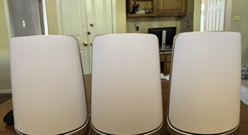 Mint
													Netgear Orbi Mesh Router, photo 3 of 3