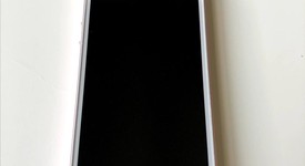 Good
													Apple iPhone SE 1st Gen 2016 - Unlocked, Rose Gold, 32 GB, A1662, photo 3 of 9