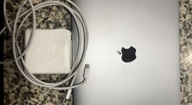 Good
													MacBook Pro 2017 (No Touch Bar) - 13" - I5, Gray, 256 GB, 8 GB, photo 3 of 10