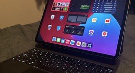 Good
													Apple iPad Pro 12.9" 4th Gen 2020 - Unlocked, Gray, 128 GB, A2069, photo 1 of 12