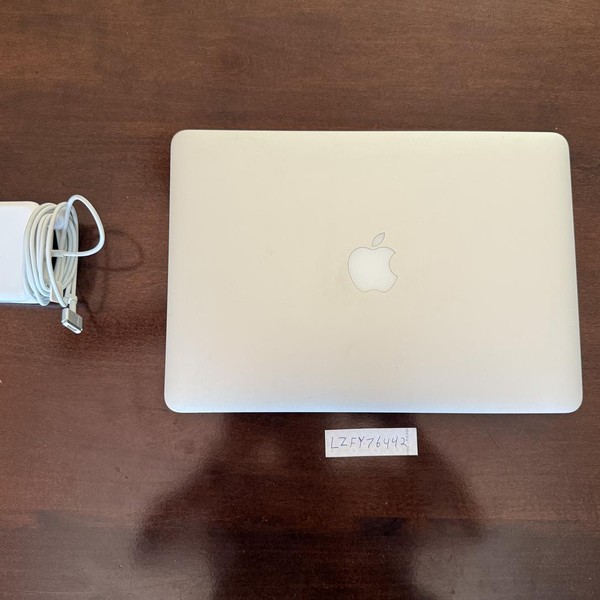 MacBook Pro 2014 (Retina) - 13 inch - 512 GB, Silver, 8 GB