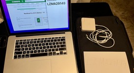 Good
													MacBook Pro 2015 (Retina) - 15" - Silver, 512 GB, 16 GB, photo 2 of 12