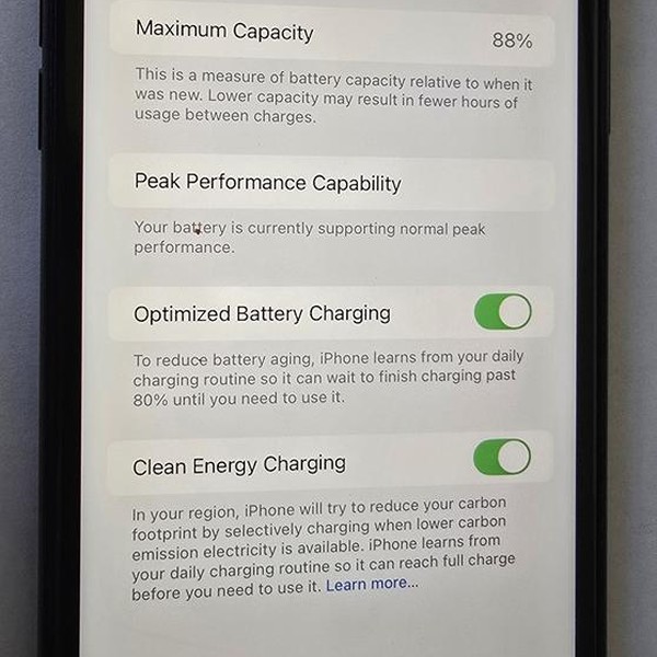 Apple iPhone Xr - Unlocked, 64 GB, Black, A1984