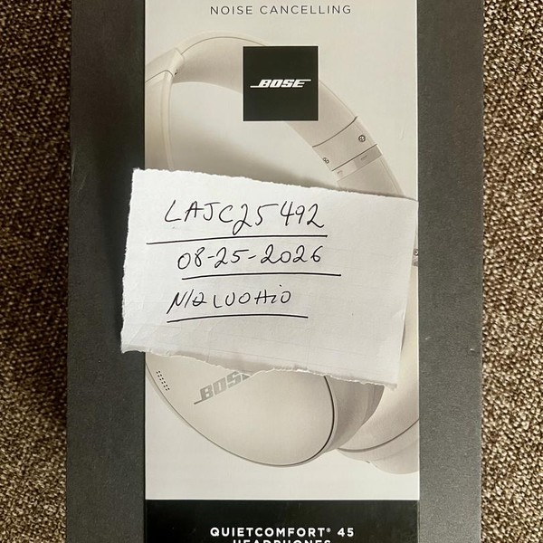 Bose QuietComfort 45 - White