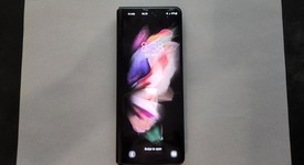 Good
													Samsung Galaxy Z Fold3 5G - T-Mobile, Black, 256 GB, 12 GB, SM-F926U, photo 4 of 10