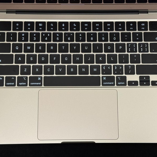 MacBook Air 2024 (M3) - 13 inch - 256 GB, Starlight, 8 GB, Apple M3, 10-core GPU