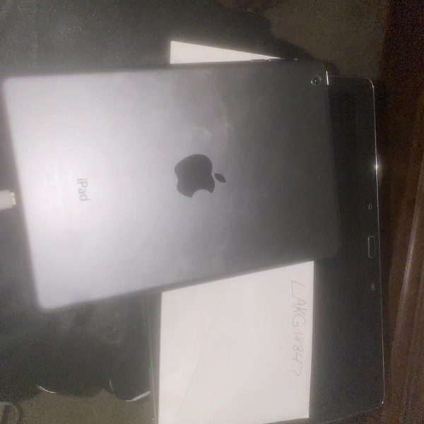 Apple iPad Mini - Wi-Fi, 16 GB, Silver