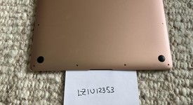 Fair
													MacBook Air 2018 - 13" - I5, Gold, 256 GB, 8 GB, photo 2 of 13
