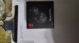 New
													Beats Fit Pro - Black, photo 1 of 3