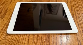 Fair
													Apple iPad 6th Gen - Wi-Fi, Silver, 128 GB, A1893, photo 4 of 5