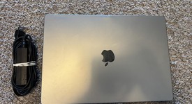 Good
													MacBook Pro 2021 - 16" - Apple M1 Pro 10-core, Gray, 512 GB, 16 GB, photo 2 of 9