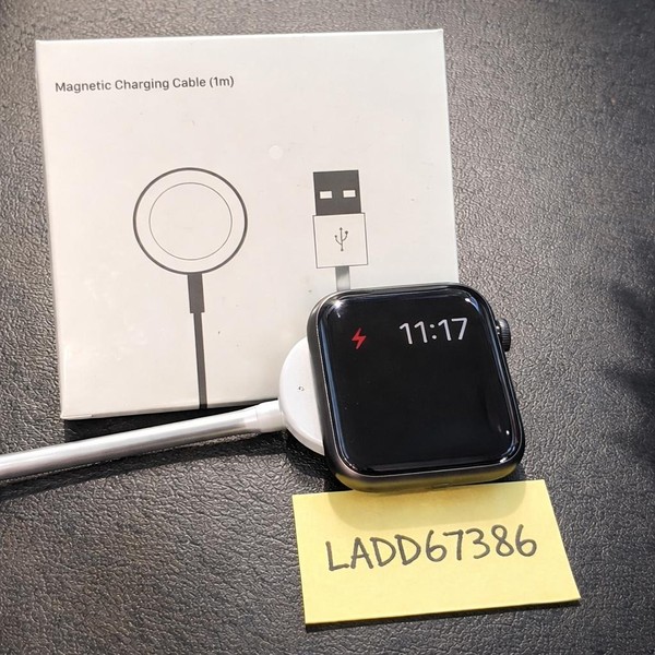 Apple Watch SE 3rd Gen 44mm - Unlocked, Midnight, A3328 - Cellular