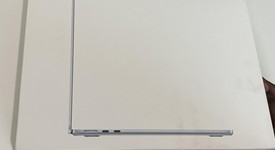 New
													MacBook Air 2025 (M4) - 13" - Apple M4, Sky Blue, 512 GB, 32 GB, photo 2 of 5