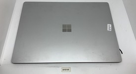 Good
													Microsoft Surface Laptop 3 - I5, Platinum, 128 GB, 8 GB, 13.5", photo 5 of 11