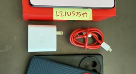 Mint
													OnePlus 13 - Unlocked, Black Eclipse, 512 GB, 16 GB, photo 1 of 6