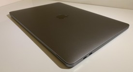 Good
													MacBook Pro 2016 (With Touch Bar) - 13" - Gray, 512 GB, 8 GB, photo 4 of 11