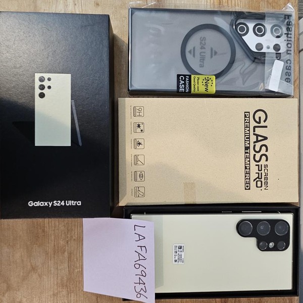 Samsung Galaxy S24 Ultra - Verizon, 512 GB, Yellow, 12 GB, SM-S928U
