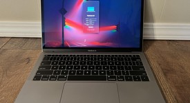 Good
													MacBook Air 2018 - 13" - I5, Gray, 256 GB, 16 GB, photo 2 of 7