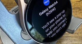 Mint
													Samsung Galaxy Watch4 - Unlocked, Gold, 40mm, photo 3 of 4