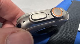 Fair
													Apple Watch Ultra 2 49mm - Unlocked, Natural, A2986, photo 3 of 6