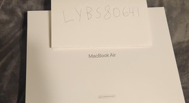 New
													MacBook Air 2022 - 13" - Apple M2, Midnight, 2 TB, 24 GB, photo 1 of 3