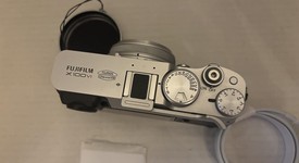Mint
													Fuji X100VI - Silver, photo 4 of 10