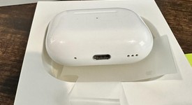 Used
													Apple AirPods Pro 2nd Gen - USB-C, photo 5 of 5