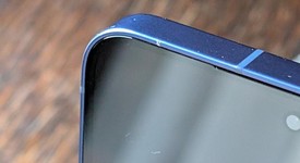 Good
													Samsung Galaxy S25 - Unlocked, Navy Blue, 256 GB, 12 GB, SM-S931U1, photo 4 of 7