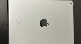 Fair
													Apple iPad 5th Gen - Wi-Fi, Gray, 128 GB, A1822, photo 4 of 8