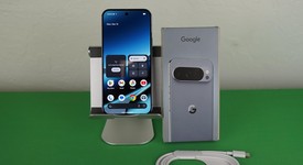 Mint
													Google Pixel 10 Pro XL - Unlocked, Moonstone, 256 GB, GUL82, photo 2 of 9