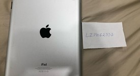 Good
													Apple iPad 4 - AT&T, Black, 64 GB, A1459, photo 2 of 4