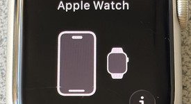 Fair
													Apple Watch Series 9 41mm - Unlocked, Starlight, A2982 - Cellular, Aluminum, photo 2 of 11