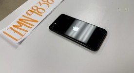 Mint
													Apple iPhone SE 3rd Gen 2022 - Unlocked, Midnight, 64 GB, A2595, photo 5 of 6