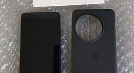 Mint
													OnePlus 13 - Unlocked, Black Eclipse, 512 GB, 16 GB, photo 3 of 13
