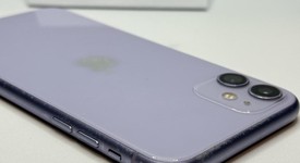 Good
													Apple iPhone 11 - Unlocked, Purple, 64 GB, A2111, photo 4 of 8