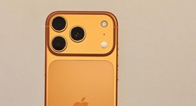 Mint
													Apple iPhone 17 Pro - Unlocked, Cosmic Orange, 256 GB, A3256, photo 3 of 9